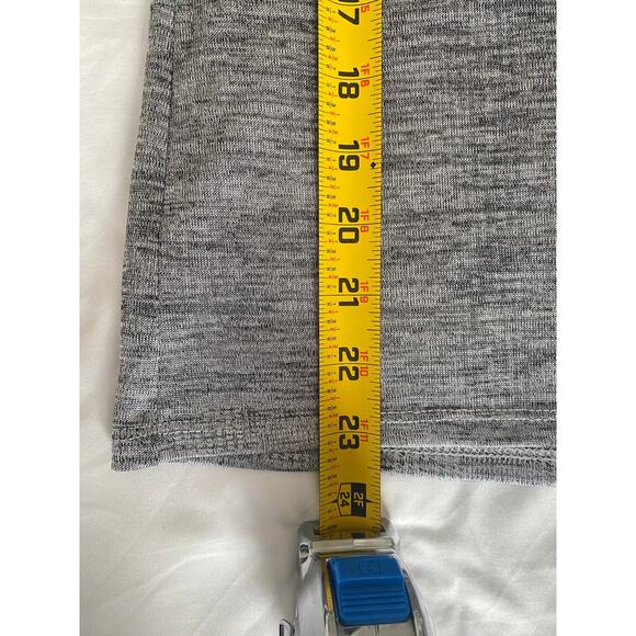 DKNY Gray Long Sleeve Ribbed Knit Top S Minimalist Capsule Wardrobe Street Style - Picture 15 of 16